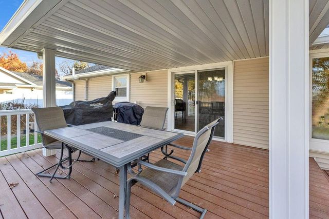 2100 NE 85th Road, St Joseph, MO 64507