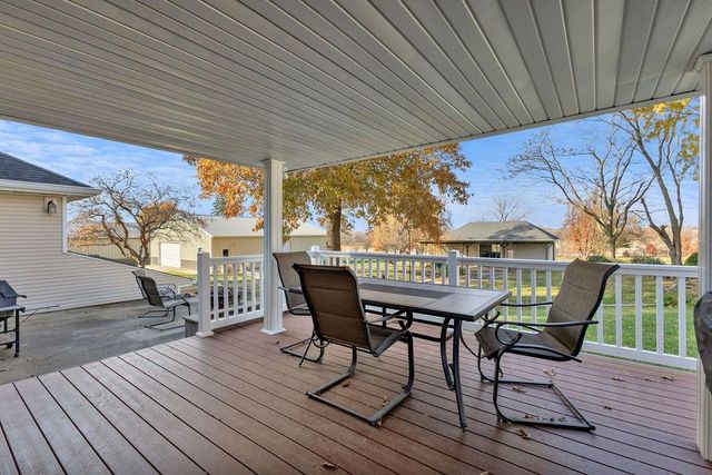 2100 NE 85th Road, St Joseph, MO 64507