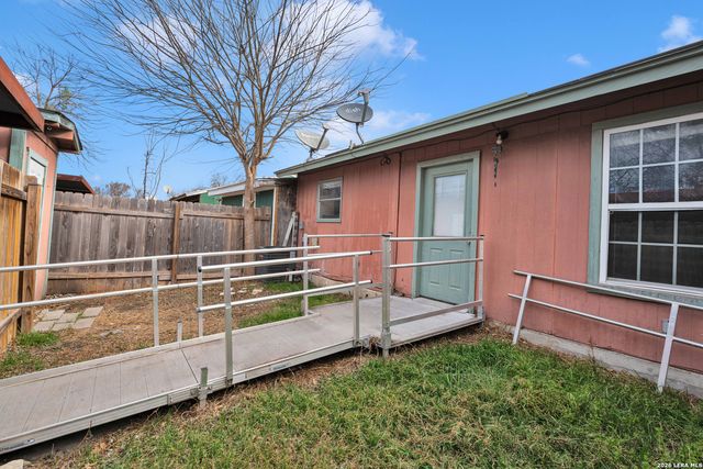 1229 Klondike, San Antonio, TX 78245