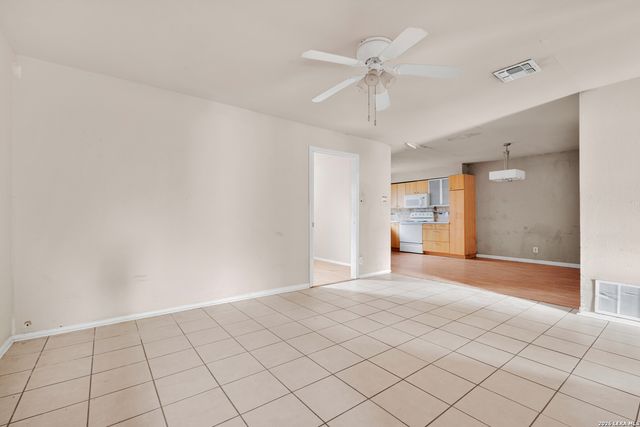 1229 Klondike, San Antonio, TX 78245