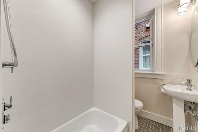 3433-3435 Juniata Street, St Louis, MO 63118