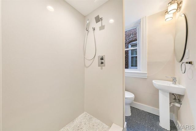 3433-3435 Juniata Street, St Louis, MO 63118