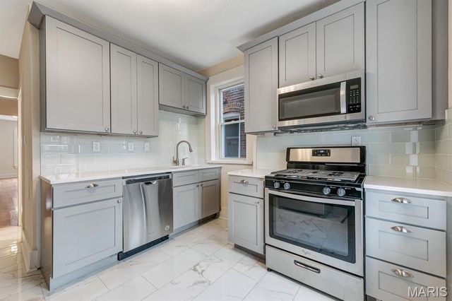 3433-3435 Juniata Street, St Louis, MO 63118