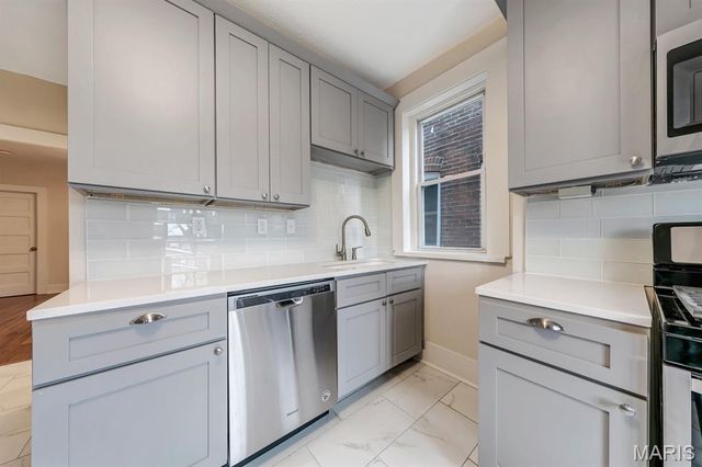 3433-3435 Juniata Street, St Louis, MO 63118