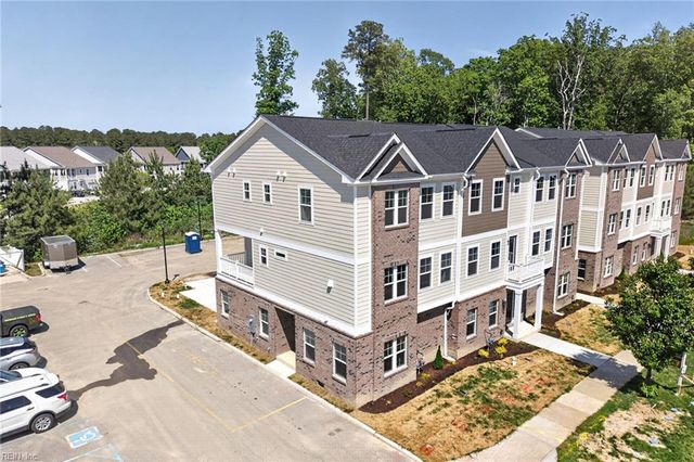 611 Commonwealth DR, Yorktown, VA 23693