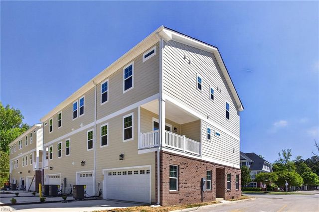 611 Commonwealth DR, Yorktown, VA 23693