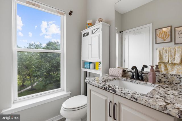 22901 EMBER BROOK CIR, Brambleton, VA 20148