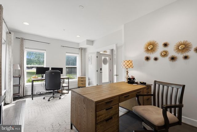22901 EMBER BROOK CIR, Brambleton, VA 20148