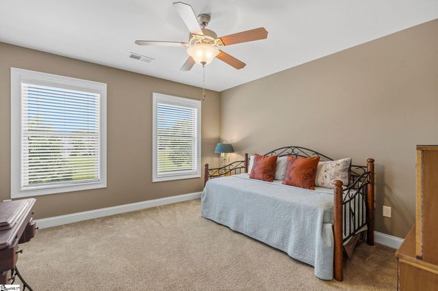 14 Ridenour Avenue, Greenville, SC 29617