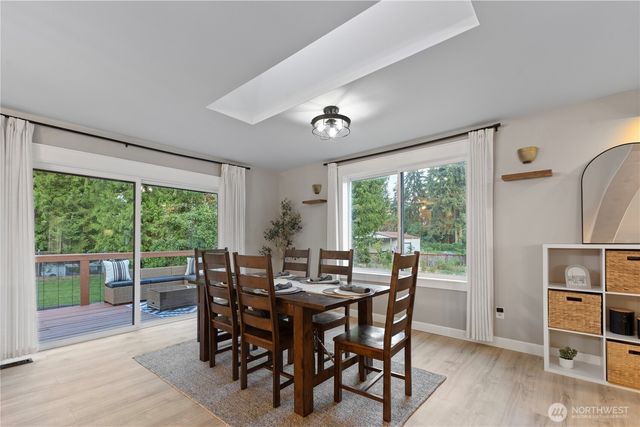 2207 186th Avenue E, Lake Tapps, WA 98391