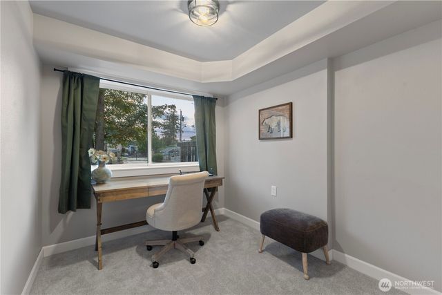 2207 186th Avenue E, Lake Tapps, WA 98391