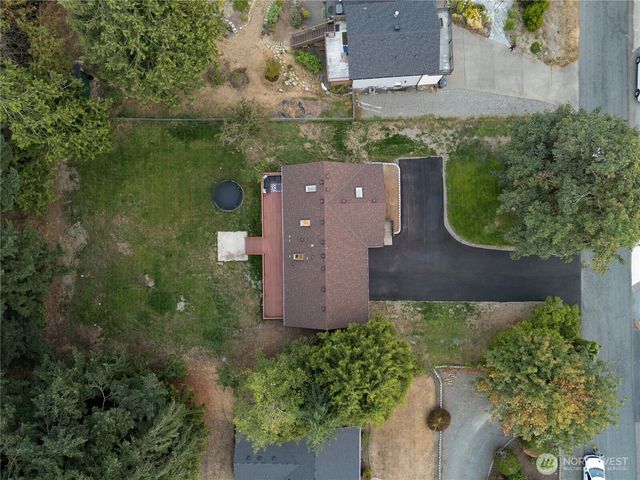 2207 186th Avenue E, Lake Tapps, WA 98391