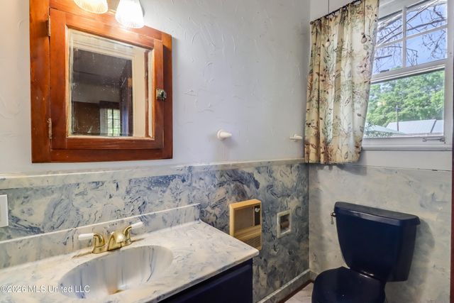 131 Suter Place, Biloxi, MS 39530