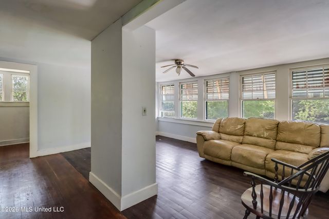 131 Suter Place, Biloxi, MS 39530