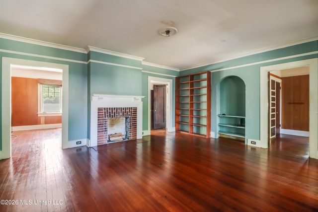 131 Suter Place, Biloxi, MS 39530