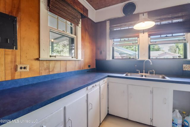 131 Suter Place, Biloxi, MS 39530