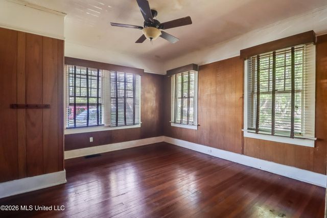 131 Suter Place, Biloxi, MS 39530