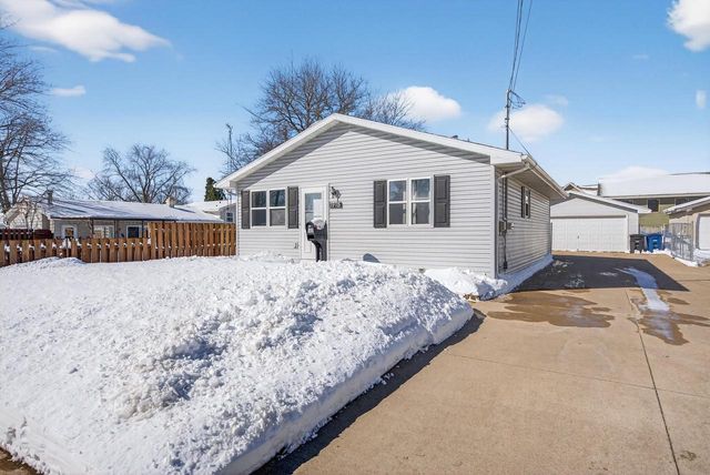 1915 SHERIDAN STREET, Oshkosh, WI 54901
