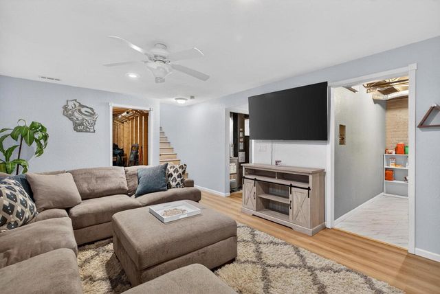 1915 SHERIDAN STREET, Oshkosh, WI 54901