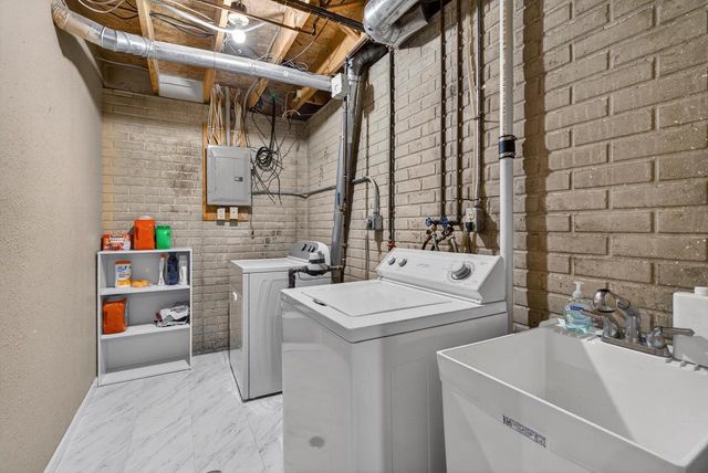 1915 SHERIDAN STREET, Oshkosh, WI 54901