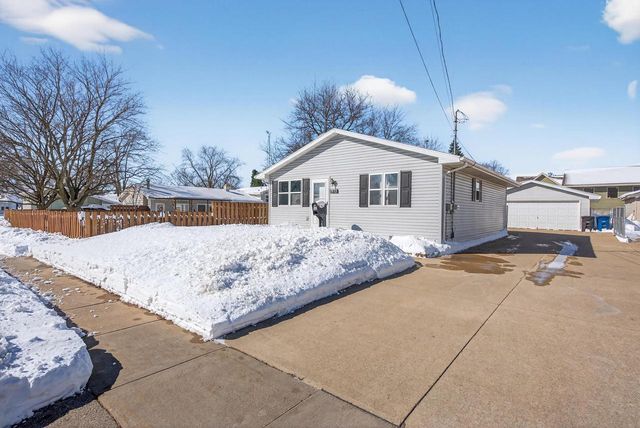 1915 SHERIDAN STREET, Oshkosh, WI 54901