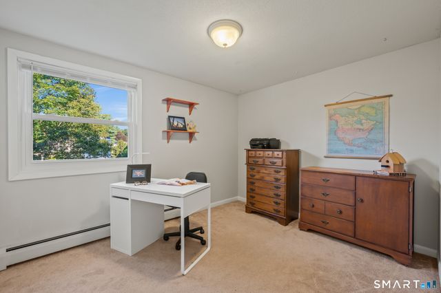 31 Oxford Drive, Glastonbury, CT 06033
