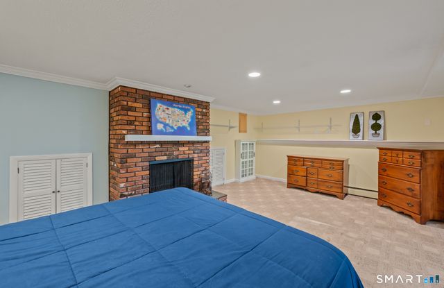 31 Oxford Drive, Glastonbury, CT 06033