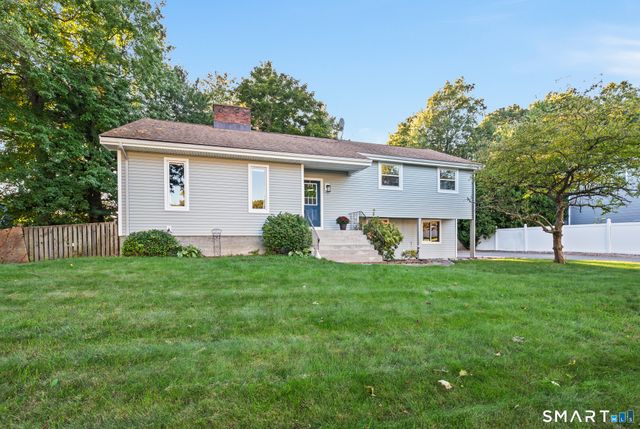 31 Oxford Drive, Glastonbury, CT 06033