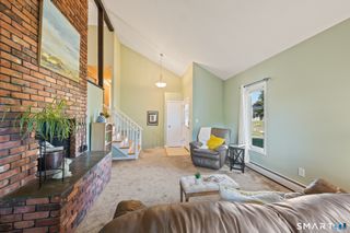 31 Oxford Drive, Glastonbury, CT 06033