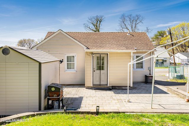 817 Shore Concourse, Keyport, NJ 07735