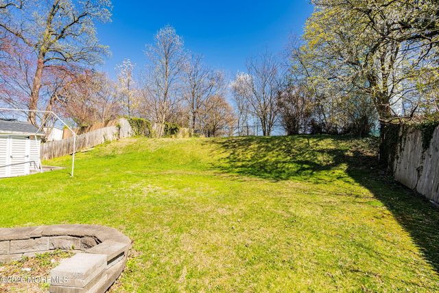 817 Shore Concourse, Keyport, NJ 07735