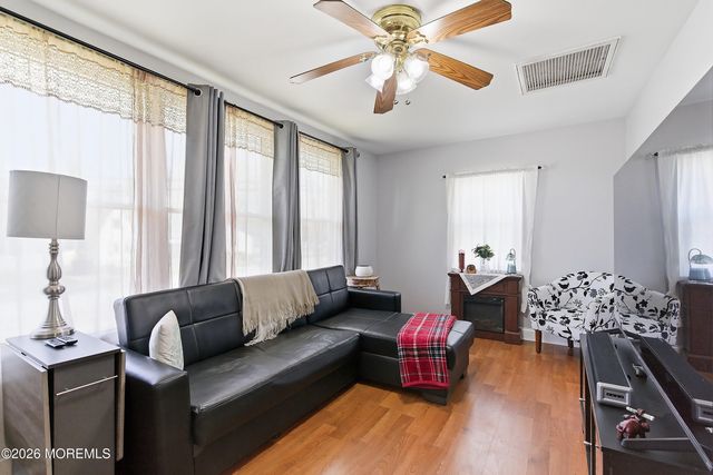 817 Shore Concourse, Keyport, NJ 07735