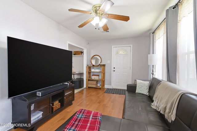 817 Shore Concourse, Keyport, NJ 07735