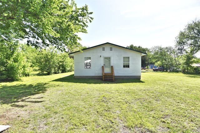 6108 S 42nd West Avenue, Sapulpa, OK 74132