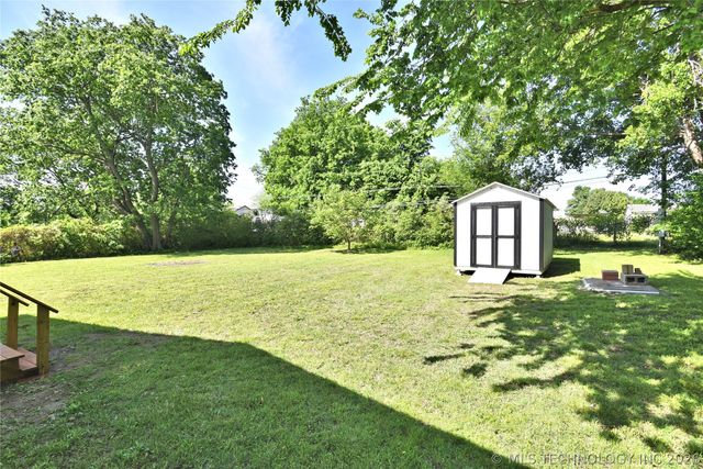 6108 S 42nd West Avenue, Sapulpa, OK 74132