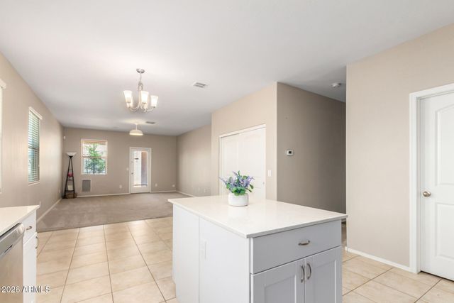2926 W KOWALSKY Lane, Phoenix, AZ 85041