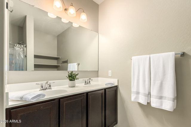 2926 W KOWALSKY Lane, Phoenix, AZ 85041
