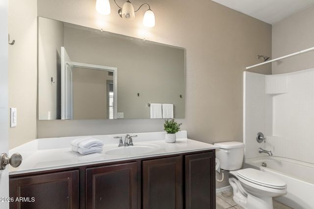2926 W KOWALSKY Lane, Phoenix, AZ 85041