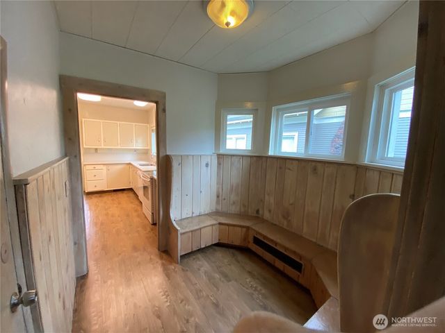 809 NE 62nd Street, Seattle, WA 98115