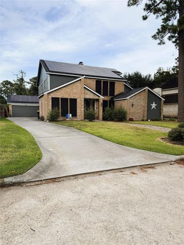 15602 Winding Moss Drive, Houston, TX 77068