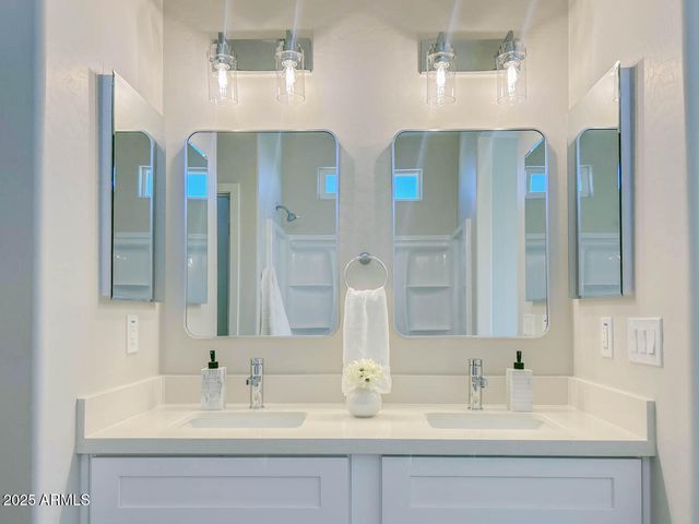 9125 W REVENTON Drive, Arizona City, AZ 85123