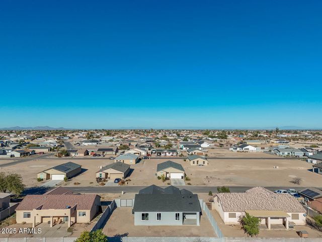 9125 W REVENTON Drive, Arizona City, AZ 85123