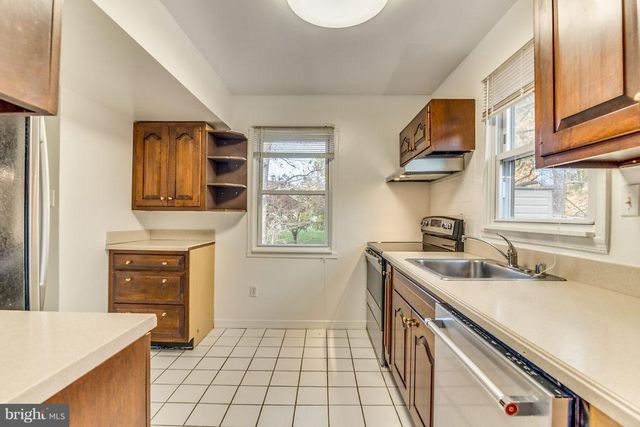 7732 MATISSE WAY, Springfield, VA 22153