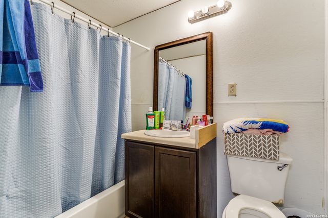 446 Blue Bonnet St., San Antonio, TX 78202