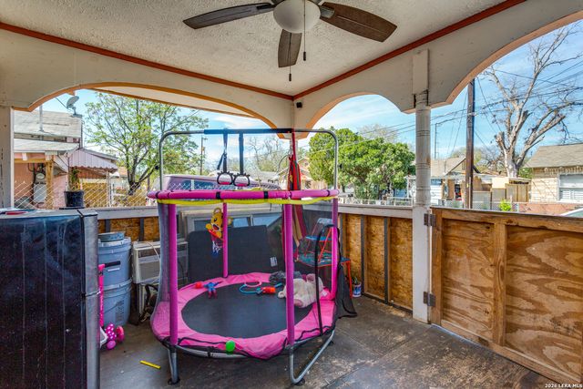 446 Blue Bonnet St., San Antonio, TX 78202