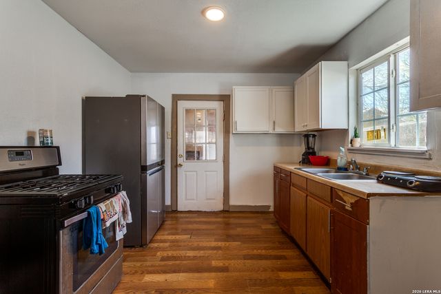 446 Blue Bonnet St., San Antonio, TX 78202