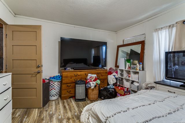 446 Blue Bonnet St., San Antonio, TX 78202