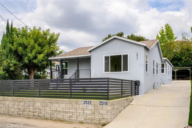 2519 Manhattan Avenue, Montrose, CA 91020