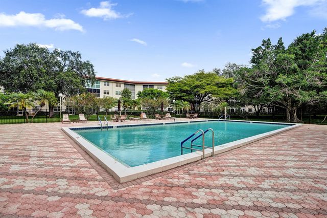 1501 Cayman Way C4, Coconut Creek, FL 33066