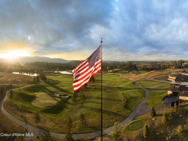 16473 S National Dr, Coeur D'alene, ID 83814